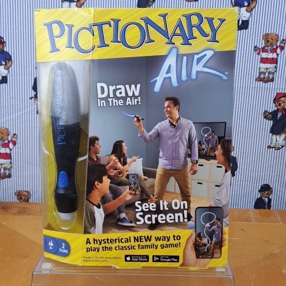 Sealed new in box Pictionary Air new classic family game